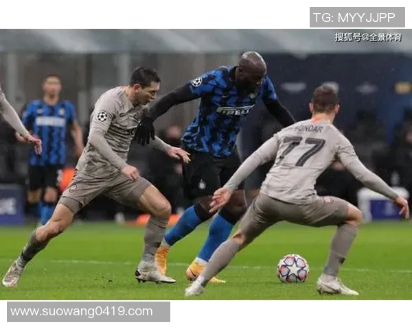 梅因茨与门兴激战赛场上演惊心动魄的平局